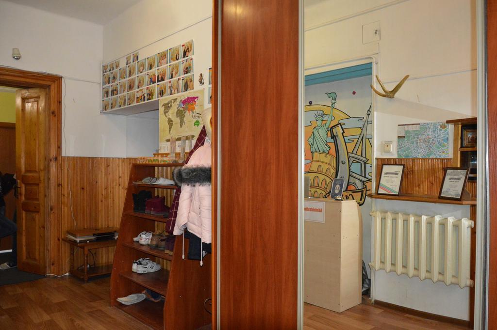 Lviv Lucky Hostel Exterior foto